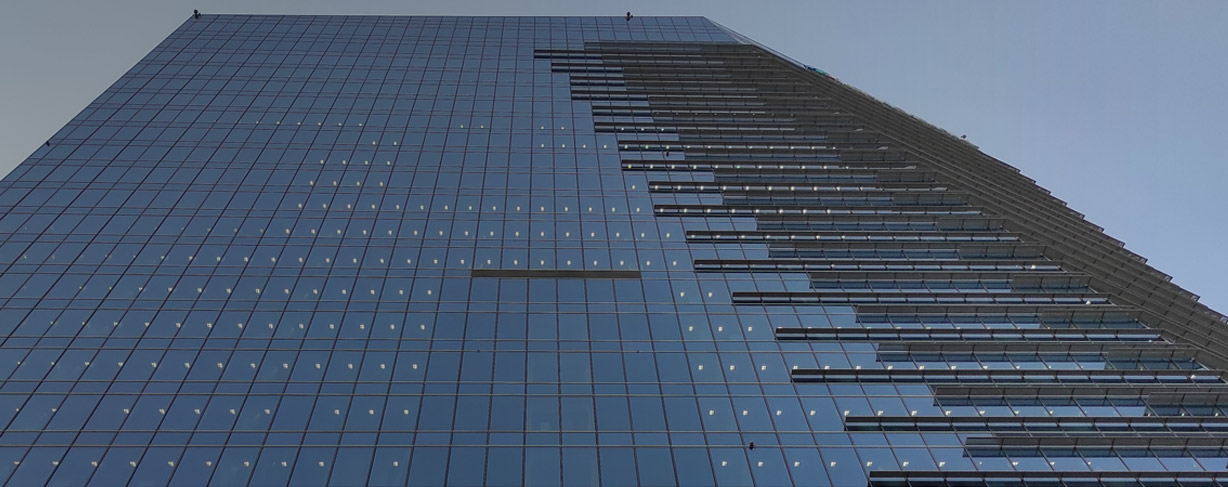 Il grattacielo Gioia 22, soprannominato scheggia di vetro, nuova sede milanese delle società di Fideuram - Intesa Sanpaolo Private Banking.